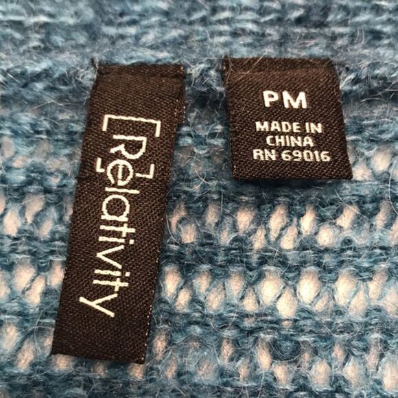 Soft Oversized Cardigan Sweater With Pockets - Picture 5 of 12